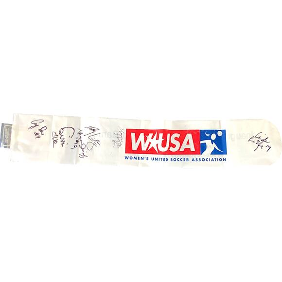 WUSA Championship 2001 Autographed Thunderstick Banger Lilly Sissi Horvath